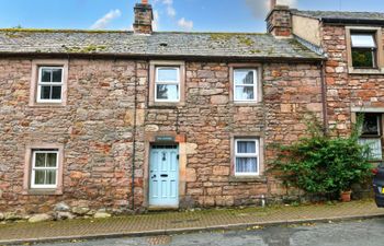 The Blue Door Cottage Holiday Cottage