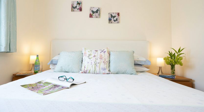 Photo of Eiderdown & Lavender