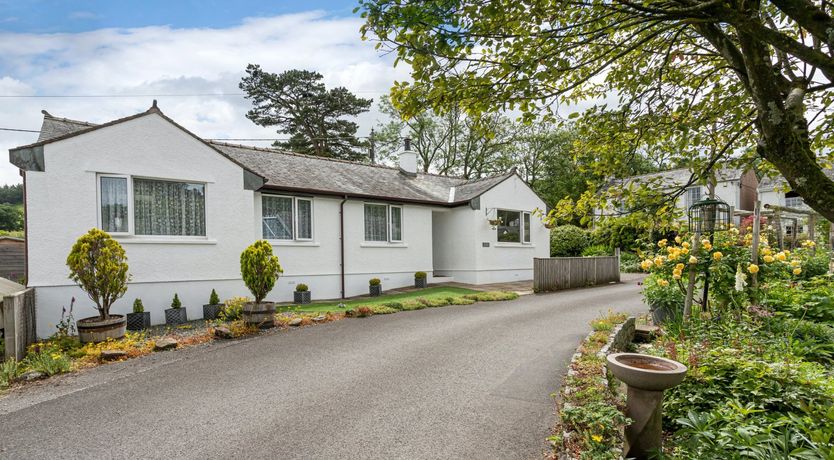 Photo of Eiderdown & Lavender