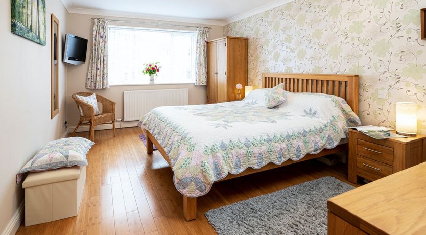 Photo of Eiderdown & Lavender