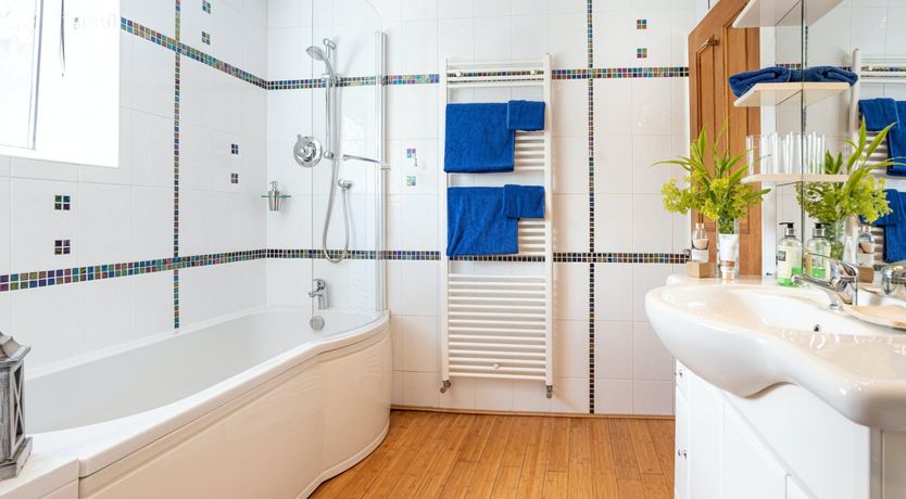 Photo of Eiderdown & Lavender