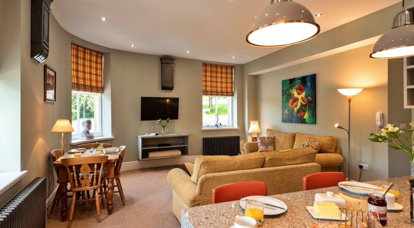 Photo of Peaks & Dales