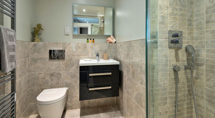 Photo of Peaks & Dales