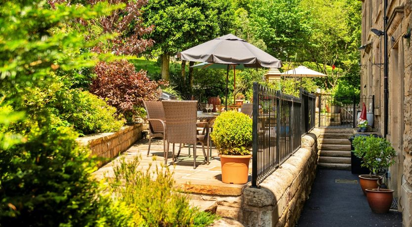 Photo of Peaks & Dales