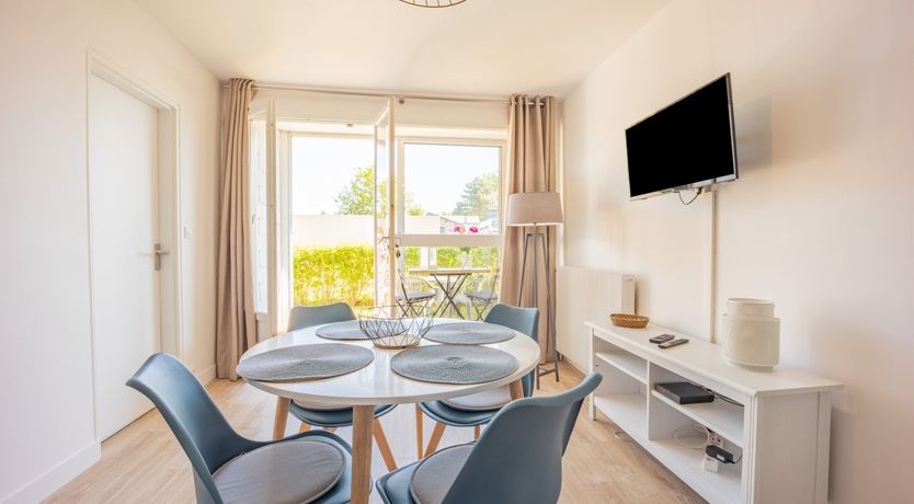 Photo of Garden Breeze