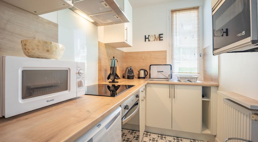 Photo of Garden Breeze