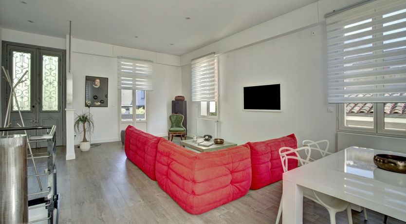 Photo of A Drop of Red