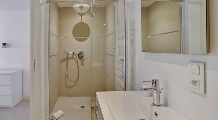 Photo of A Drop of Red