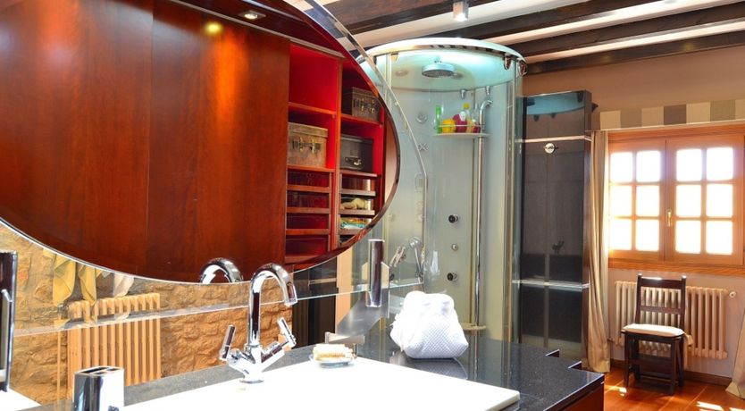 Photo of Palm Tree Sway