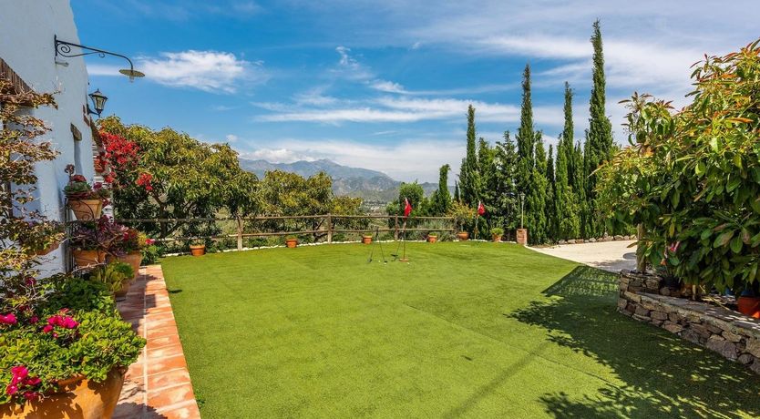 Photo of Rustic & Romantic