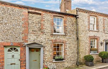 2 Bed in Arundel Holiday Cottage
