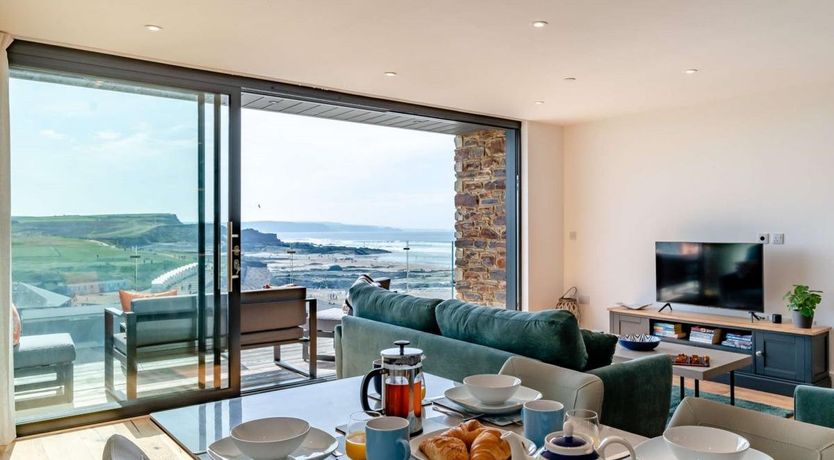 Photo of 2 Bed in Bude