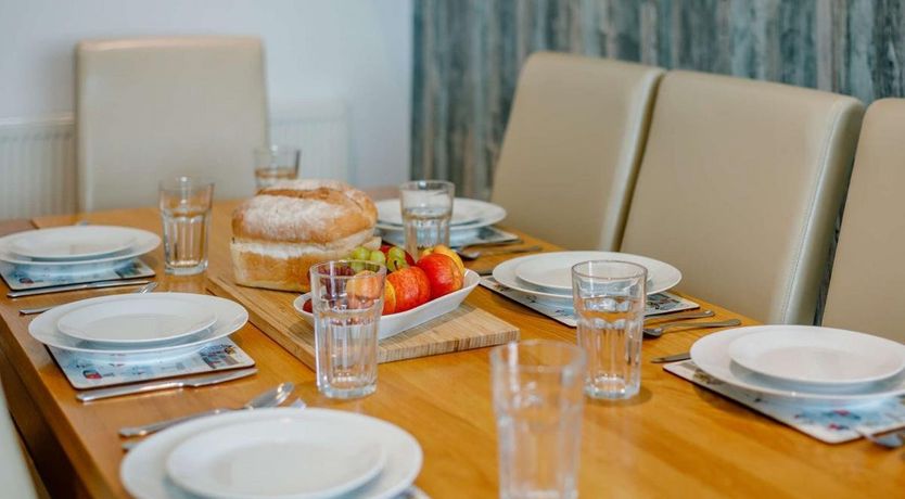 Photo of 4 Bed in Newquay