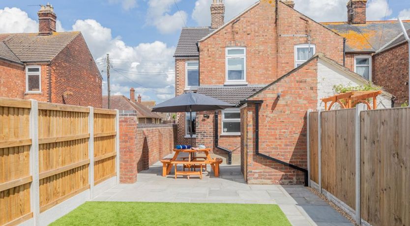 Photo of 3 Bed in Caister-on-Sea