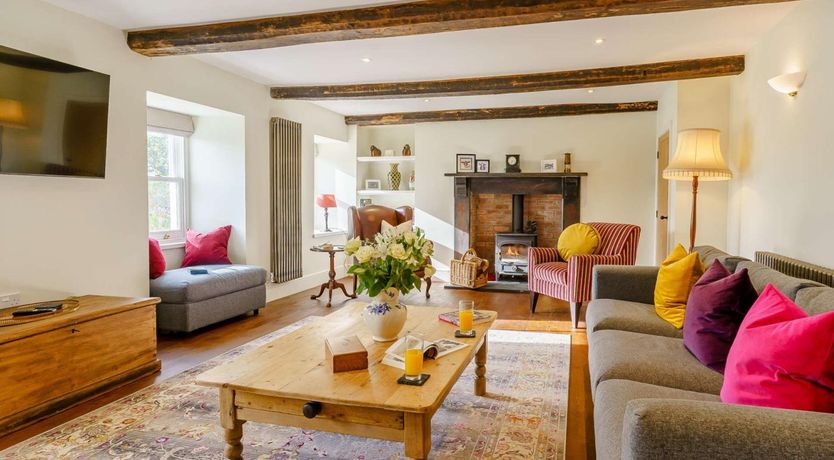 Photo of 5 Bed in Crickhowell