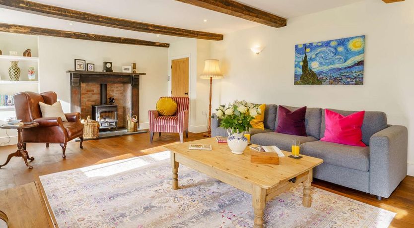 Photo of 5 Bed in Crickhowell