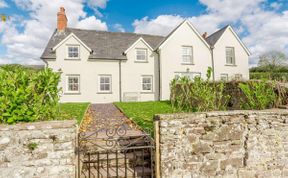 Photo of House in Mid Wales