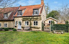 Photo of cottage-in-norfolk-83