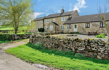 2 Bed in Barnard Castle Holiday Cottage