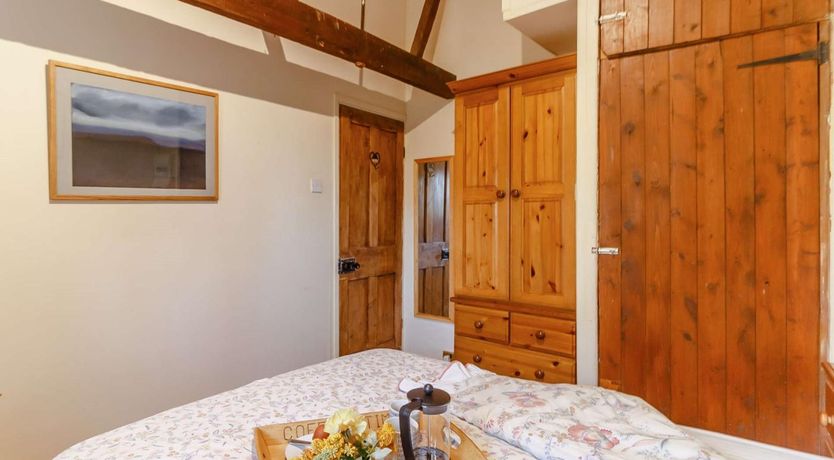 Photo of 2 Bed in Abergavenny