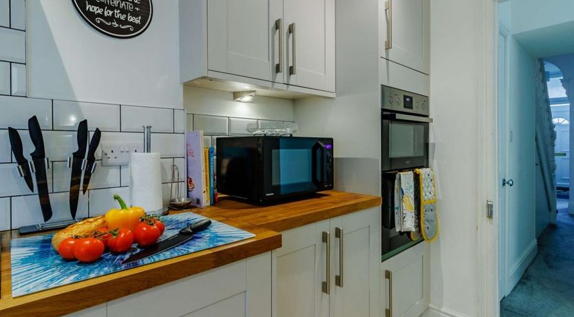 Photo of 4 Bed in Brixham