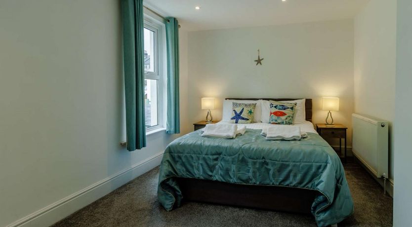 Photo of 4 Bed in Brixham