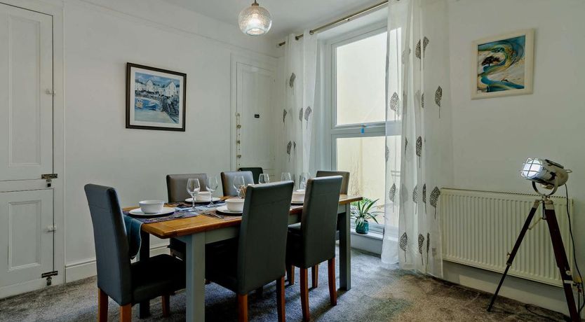 Photo of 4 Bed in Brixham