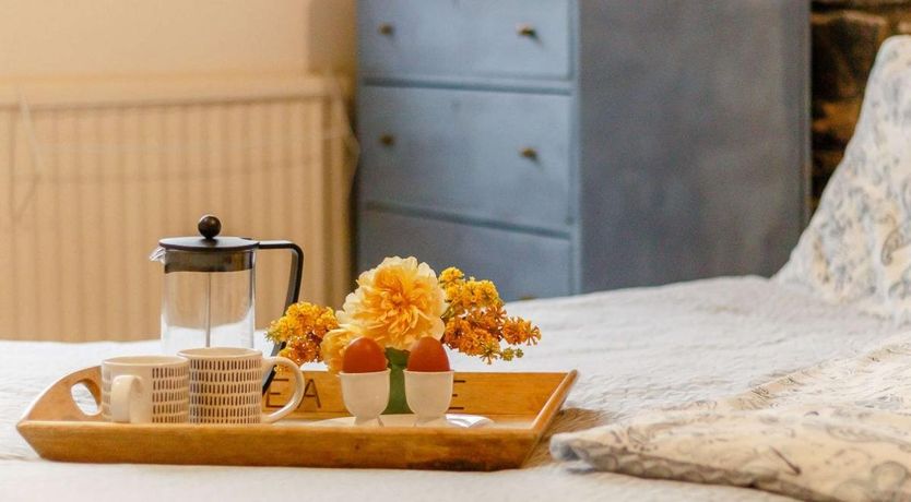 Photo of 2 Bed in Llantilio Pertholey