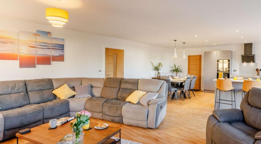 Photo of 3 Bed in Bideford