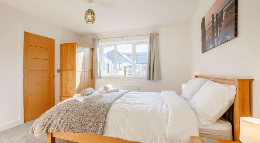 Photo of 3 Bed in Westward Ho