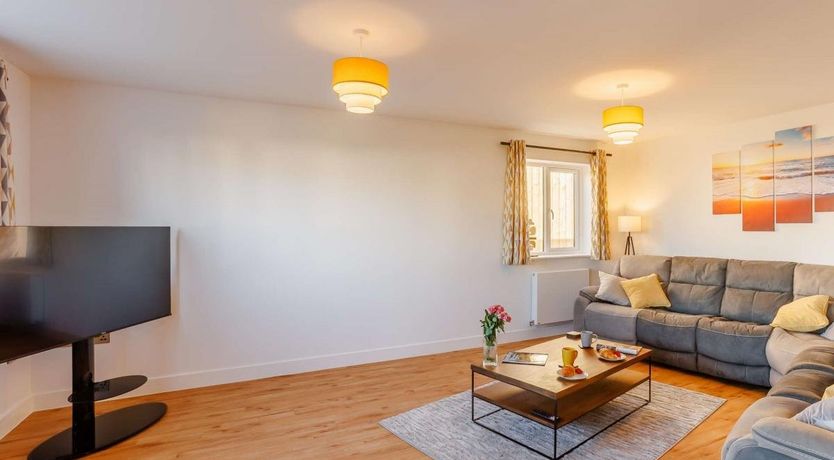 Photo of 3 Bed in Westward Ho