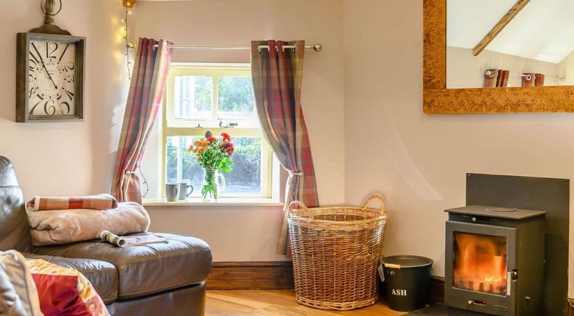 Photo of 2 Bed in Crickhowell