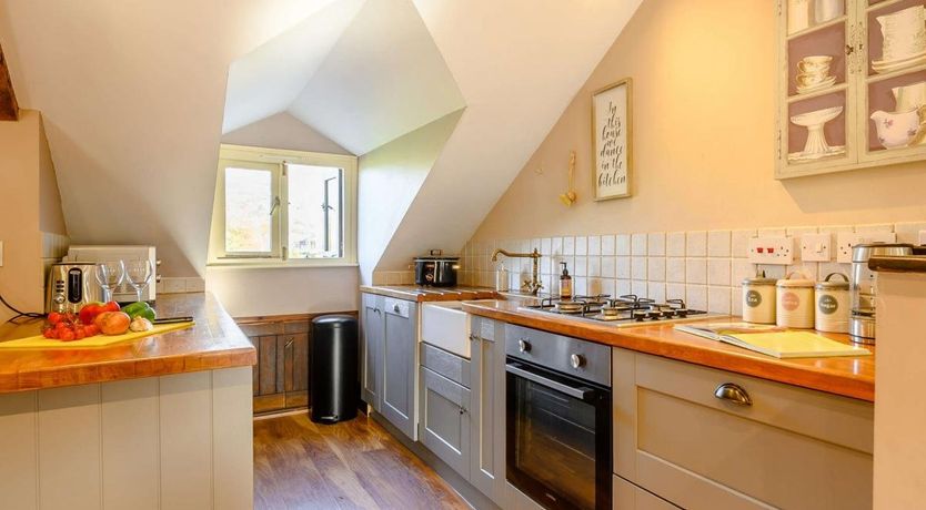 Photo of 2 Bed in Crickhowell