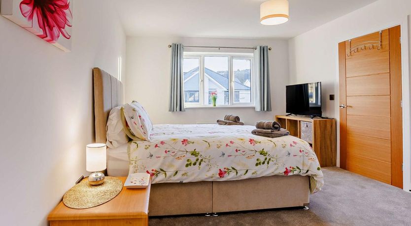 Photo of 3 Bed in Bideford