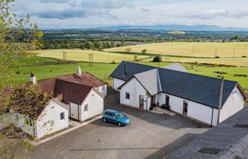 2 Bed in Bonnybridge Holiday Cottage