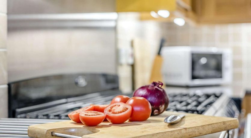 Photo of 4 Bed in Colwyn Bay