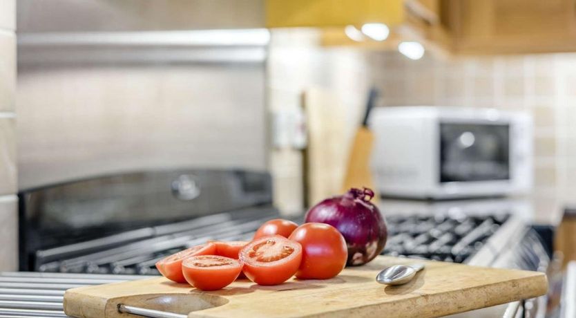 Photo of 4 Bed in Rhos on Sea