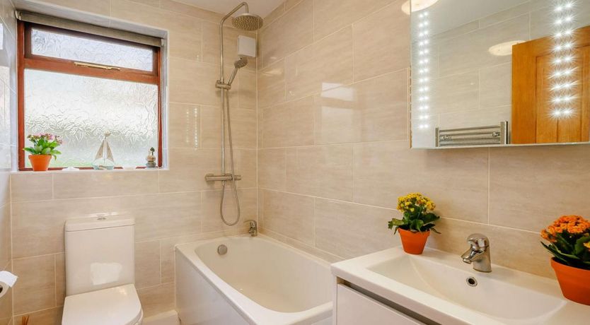 Photo of 2 Bed in Aberdovey