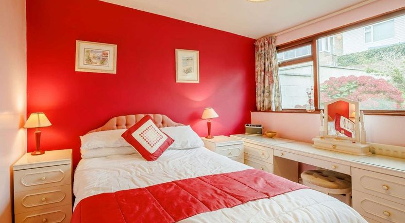 Photo of 2 Bed in Aberdovey