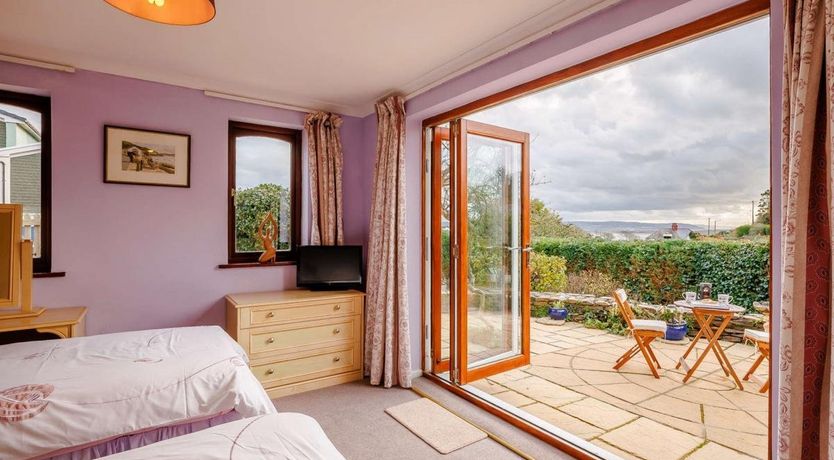 Photo of 2 Bed in Aberdovey