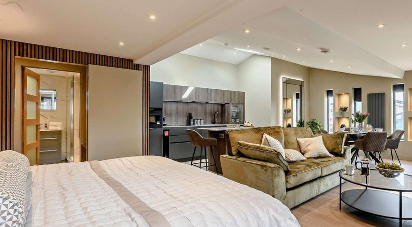 Photo of 1 Bed in Mundeseley