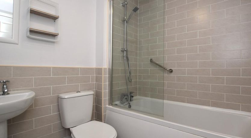 Photo of 2 Bed in Charlestown