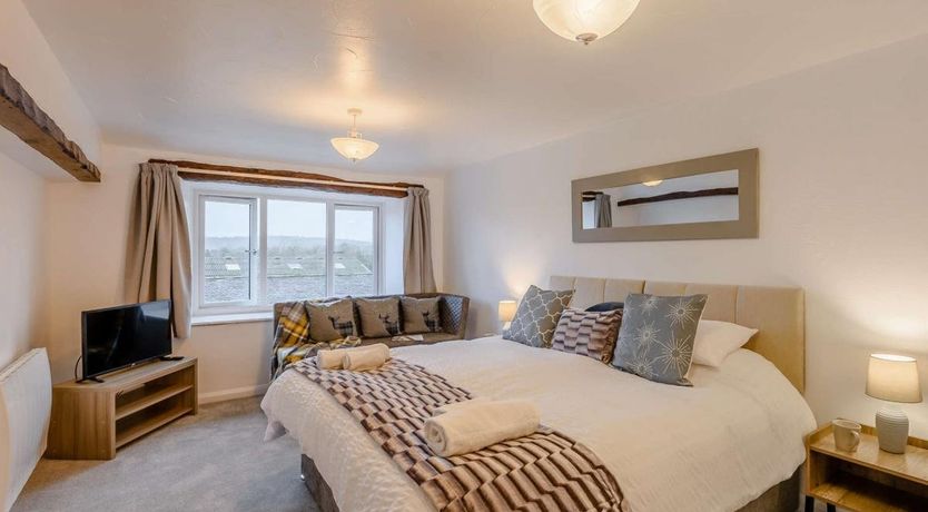 Photo of 3 Bed in Yealand Redmayne