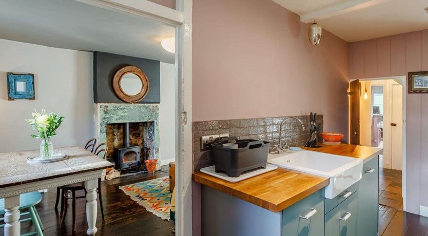 Photo of 2 Bed in Wingfield