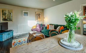 Photo of in Bath  (90431)
