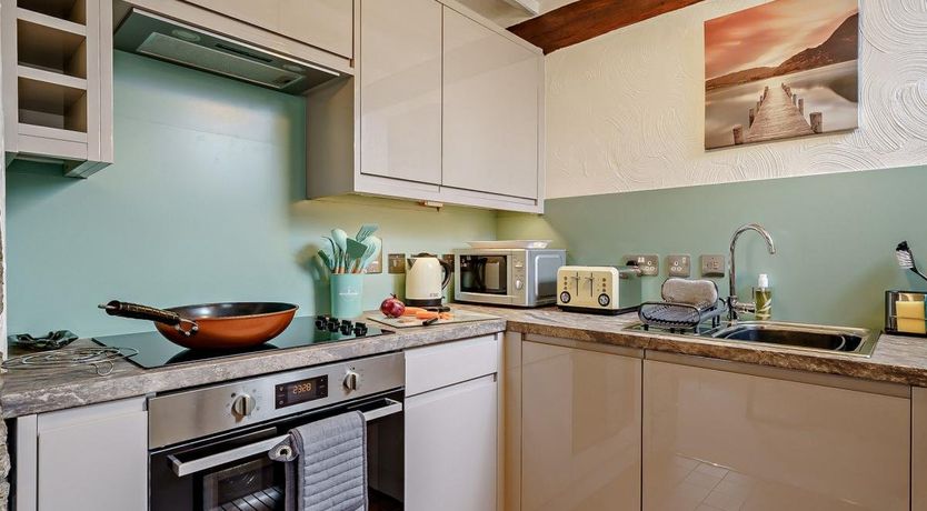 Photo of 2 Bed in Yealand Redmayne