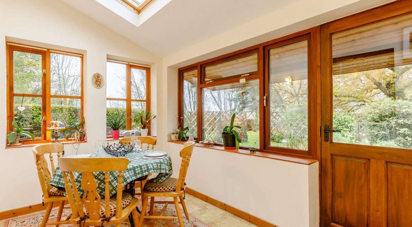 Photo of 3 Bed in Honington