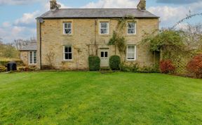 Photo of 4 Bed in Hexham