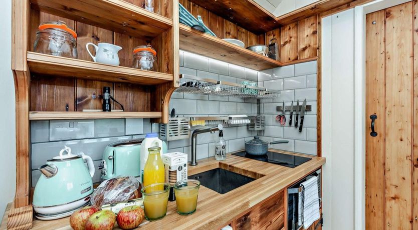Photo of 1 Bed in Brighton