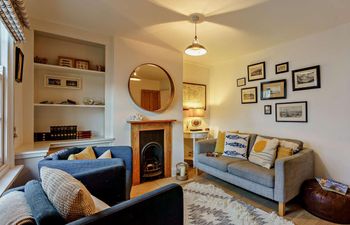 2 Bed in Cowes Holiday Home